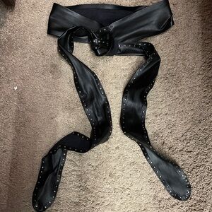 Small black fashion belt, White House Black Market